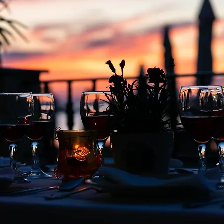 Lejlighed Irene Seafront Néoi Epivátai