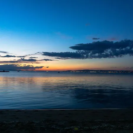 Irene Seafront *