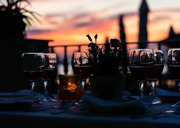 公寓 Irene Seafront 尼奥伊皮瓦太