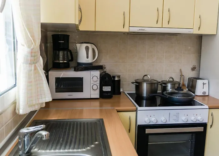 Irene Seafront 尼奥伊皮瓦太