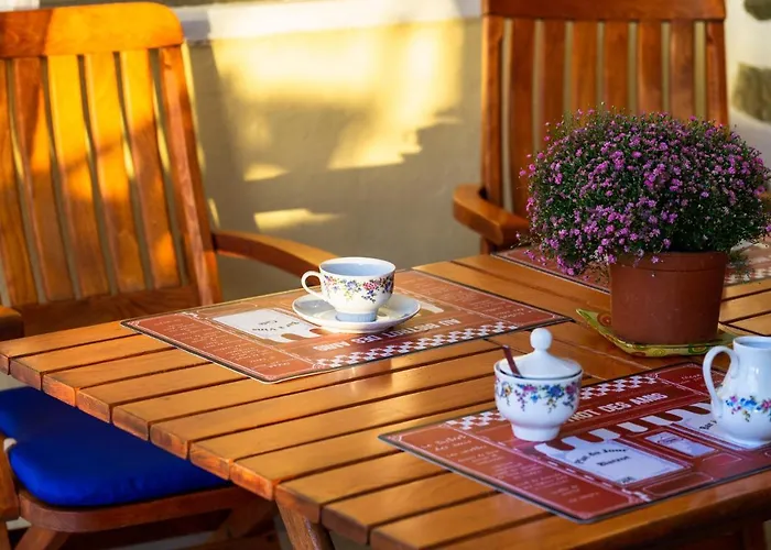 Irene Seafront * 尼奥伊皮瓦太