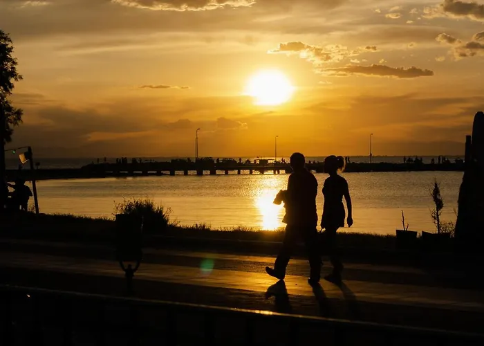 Irene Seafront 公寓